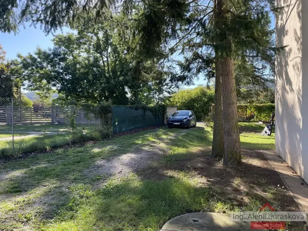 Pronájem bytu 1+kk, Dobřichovice, Randova, 40 m2