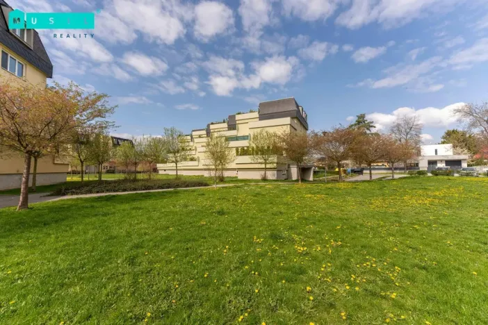 Prodej bytu 1+kk, Olomouc - Hejčín, Jarmily Glazarové, 35 m2