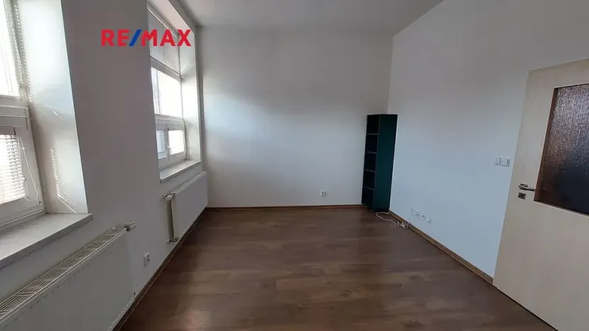 Pronájem bytu 2+kk, Rousínov, 40 m2