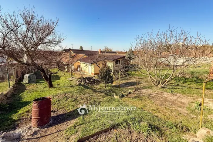 Prodej rodinného domu, Hodonice, U Kostela, 260 m2