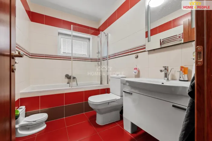 Prodej rodinného domu, Praha - Točná, Na Stráňkách, 395 m2