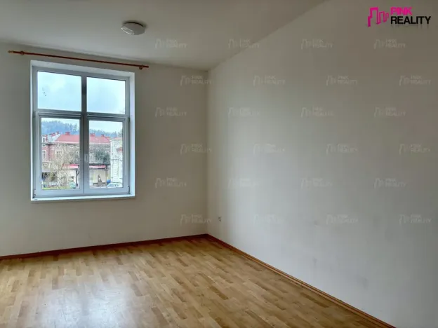 Pronájem bytu 2+kk, Trutnov - Dolní Předměstí, nábřeží Václava Havla, 45 m2