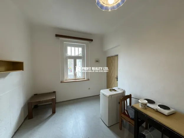 Pronájem bytu 1+kk, Praha - Braník, Branická, 15 m2