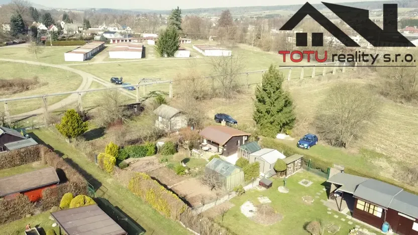 Prodej zahrady, Dvůr Králové nad Labem, Ve Strži, 226 m2