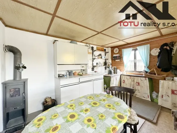 Prodej zahrady, Dvůr Králové nad Labem, Ve Strži, 226 m2