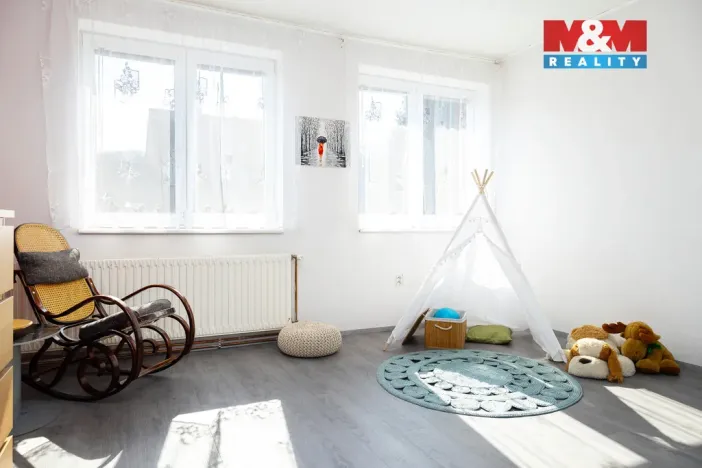 Prodej rodinného domu, Heřmanův Městec - Konopáč, 180 m2