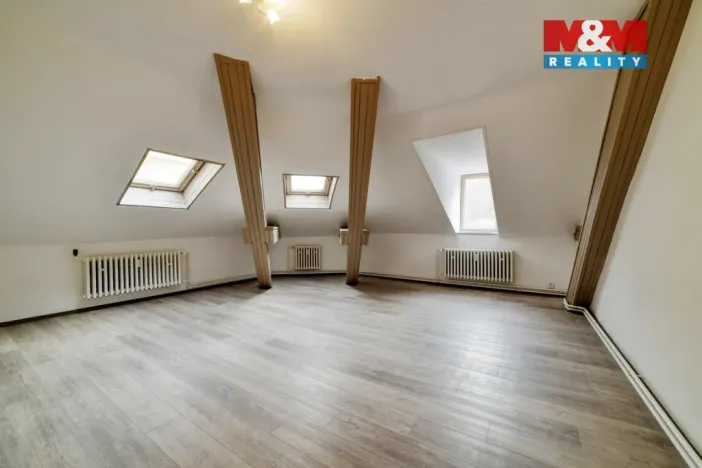 Pronájem bytu 3+1, Mariánské Lázně, Hlavní třída, 110 m2