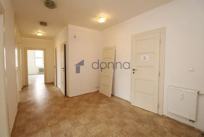 Pronájem bytu 4+1, Praha, Blanická, 140 m2