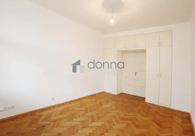 Pronájem bytu 4+1, Praha, Blanická, 140 m2