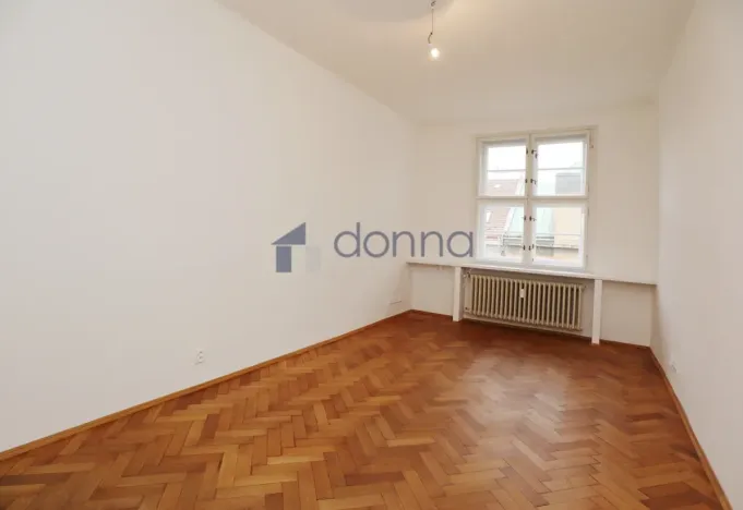 Pronájem bytu 4+1, Praha, Blanická, 140 m2