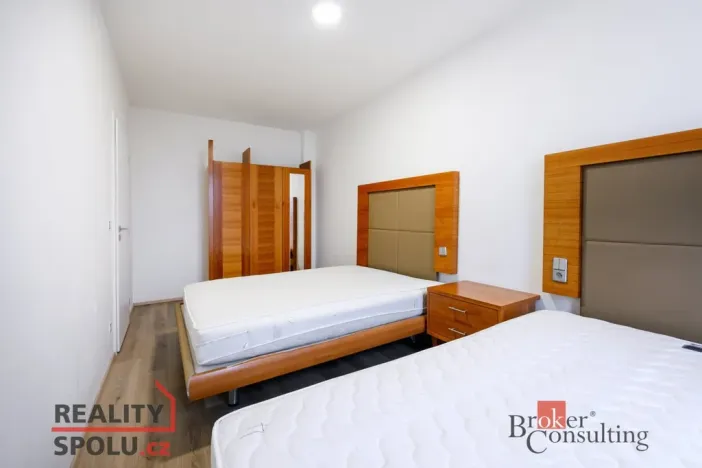 Prodej bytu 2+1, Plzeň - Skvrňany, Kreuzmannova, 48 m2