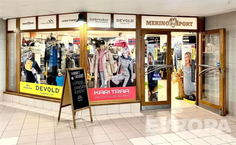 Pronájem obchodního prostoru, Vrchlabí, Krkonošská, 132 m2