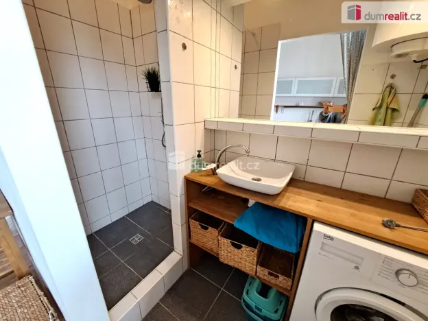 Prodej bytu 2+kk, Ústí nad Labem - Ústí nad Labem-centrum, České mládeže, 45 m2