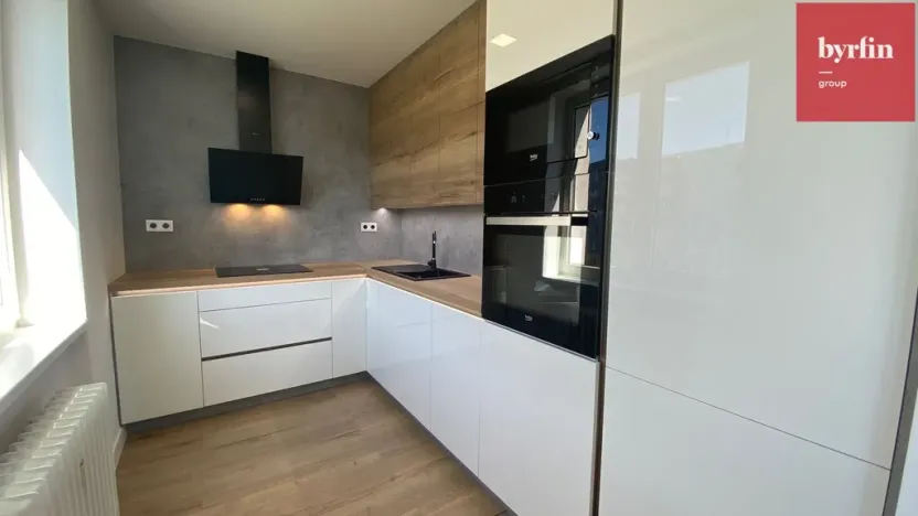 Pronájem bytu 2+kk, Ostrava, Maďarská, 54 m2