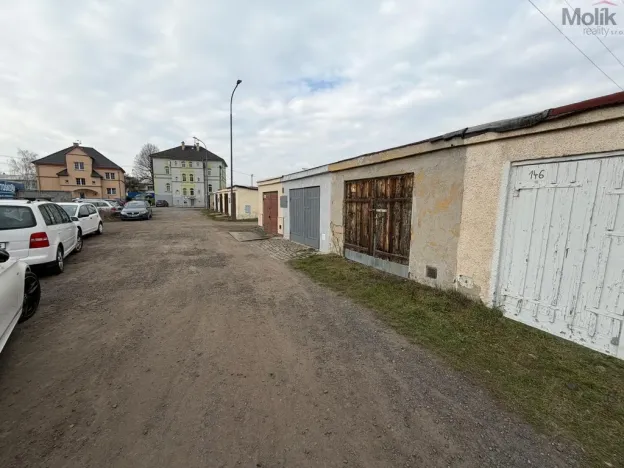 Pronájem výrobních prostor, Bílina - Chudeřice, Sadová, 1532 m2