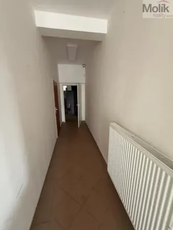 Pronájem obchodního prostoru, Bílina - Chudeřice, Sadová, 1532 m2