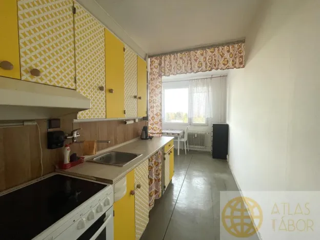 Pronájem bytu 2+1, Tábor, Buzulucká, 61 m2