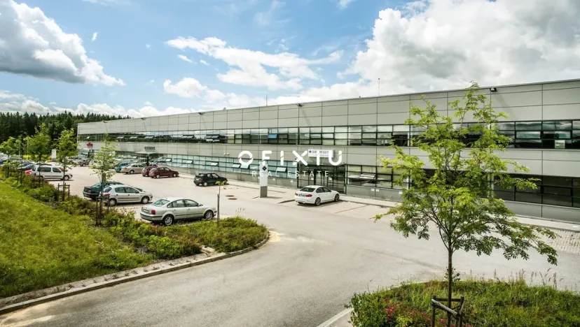 Pronájem skladu, Jihlava, 7000 m2