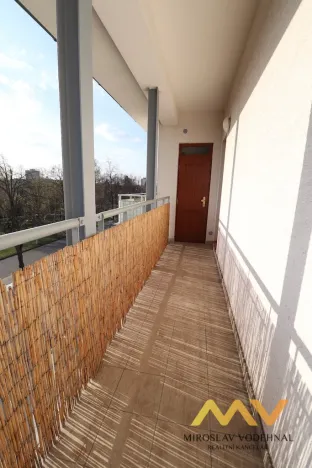 Pronájem bytu 2+kk, Hradec Králové - Nový Hradec Králové, Mrštíkova, 64 m2