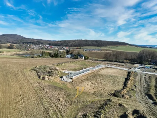 Prodej pozemku pro bydlení, Komárov, 917 m2