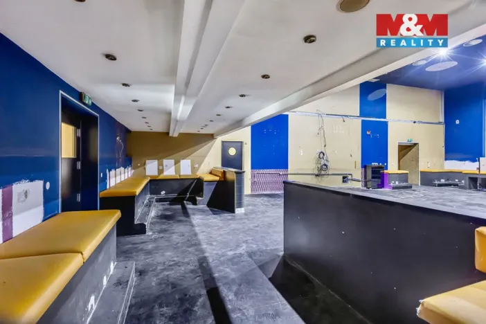 Pronájem obchodního prostoru, Jesenice, Budějovická, 289 m2