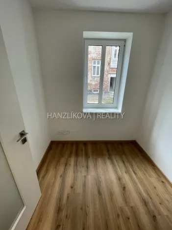 Pronájem bytu 2+kk, České Budějovice - České Budějovice 3, Nová, 37 m2