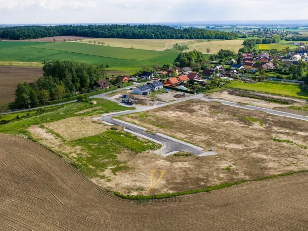 Prodej pozemku pro bydlení, Komárov, 752 m2