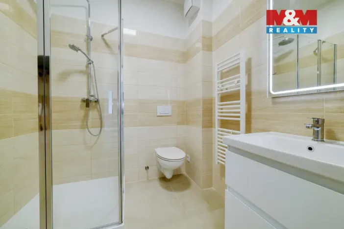 Pronájem bytu 1+1, Mariánské Lázně - Úšovice, Palackého, 32 m2