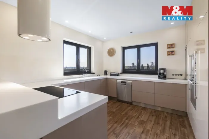 Prodej rodinného domu, Jistebník, 190 m2