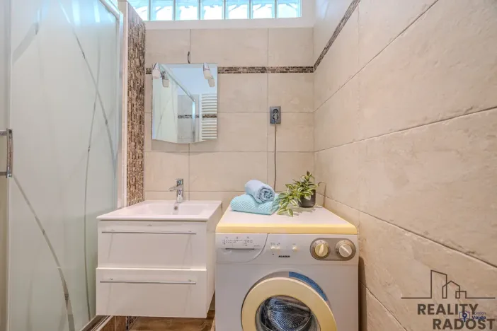 Prodej bytu 2+1, Ostrava - Poruba, Oty Synka, 60 m2