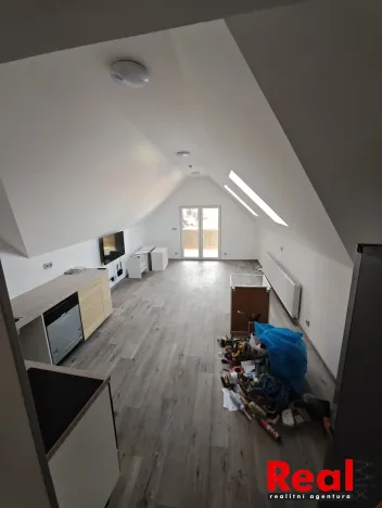 Pronájem bytu 4+kk, Krumvíř, 97 m2