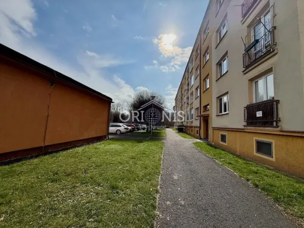 Pronájem bytu 2+1, Kadaň, Budovatelů, 52 m2