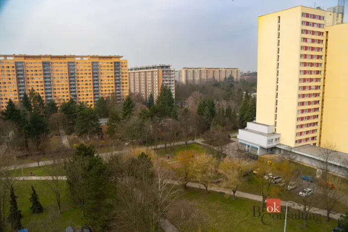 Pronájem bytu 2+kk, Praha - Kobylisy, Hlaváčova, 48 m2
