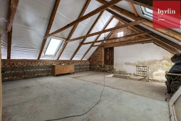 Prodej rodinného domu, Spálov, 250 m2