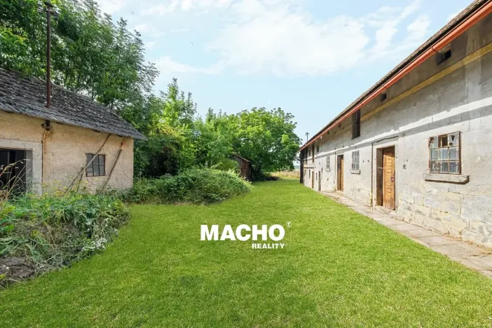 Prodej zemědělské usedlosti, Veliš, 335 m2