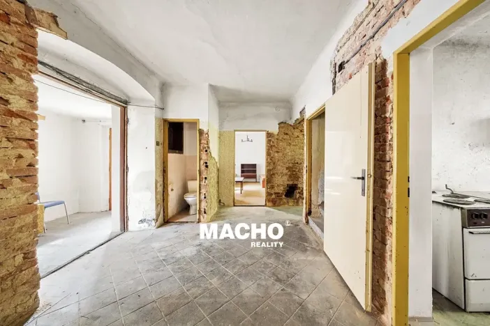 Prodej zemědělské usedlosti, Veliš, 335 m2