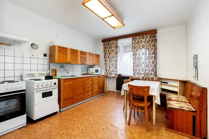 Prodej rodinného domu, Všetaty, Vinice, 280 m2