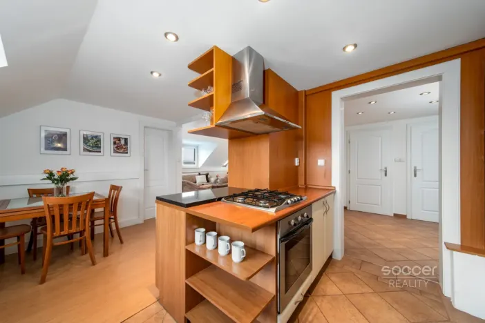 Pronájem bytu 2+1, Mladá Boleslav - Mladá Boleslav III, Kupeckého, 110 m2