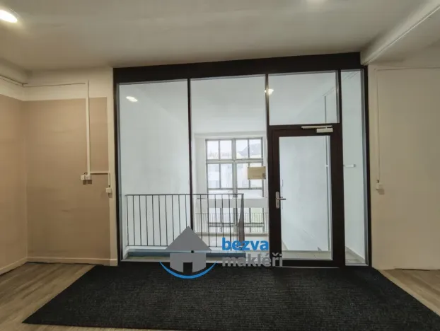 Pronájem výrobních prostor, Skuteč, Husova, 48 m2