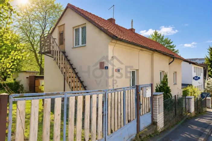 Prodej pozemku pro bydlení, Praha - Modřany, U čokoládoven, 653 m2