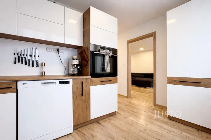 Pronájem bytu 2+1, Ústí nad Labem - Střekov, Nová, 60 m2