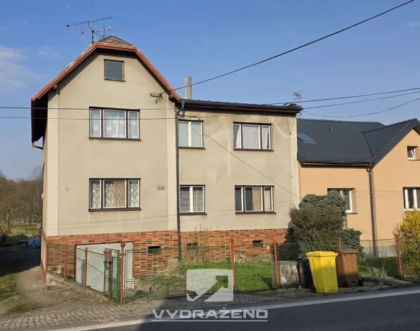 Prodej obchodního prostoru, Staré Město, Na Baštici, 240 m2