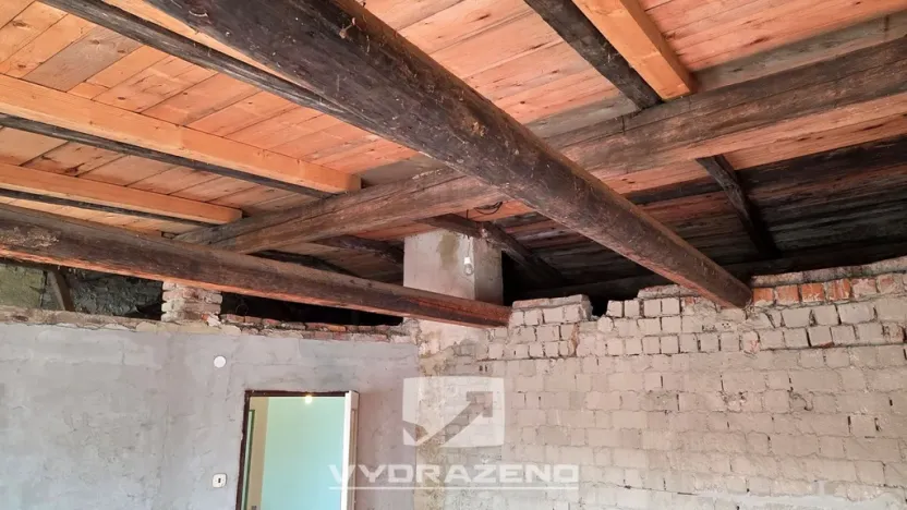Prodej obchodního prostoru, Staré Město, Na Baštici, 240 m2