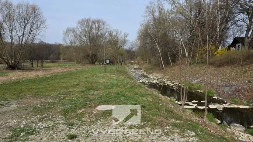 Prodej obchodního prostoru, Staré Město, Na Baštici, 240 m2