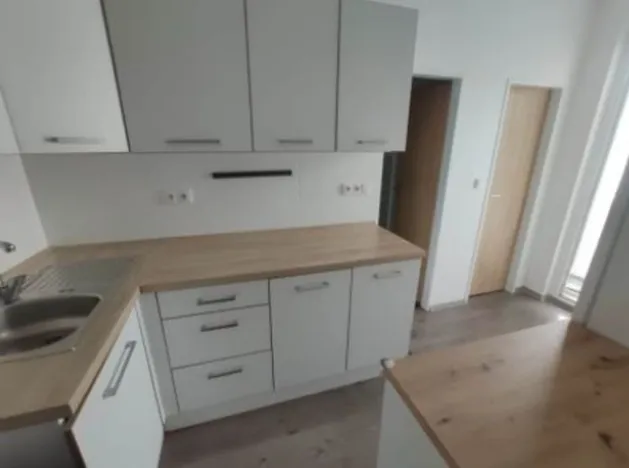 Dražba bytu 3+1, Zlín, Zálešná I, 69 m2