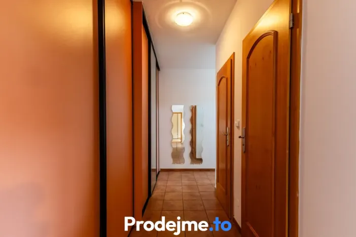 Prodej bytu 3+1, Znojmo, náměstí Svobody, 95 m2