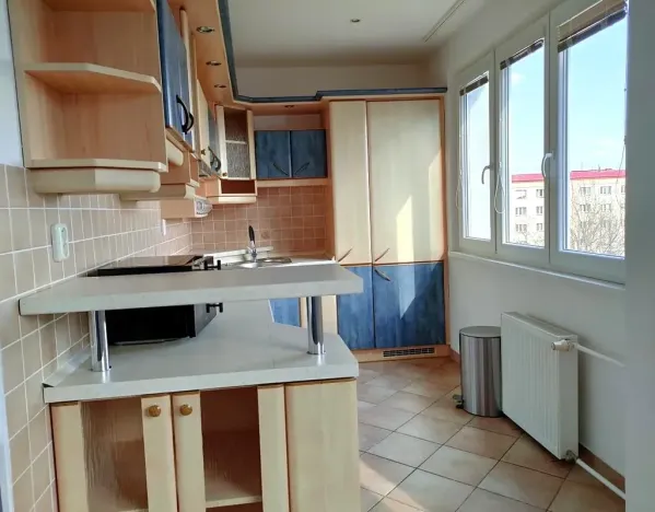 Pronájem bytu 2+1, Praha - Malešice, Počernická, 53 m2