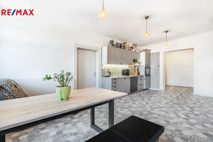 Prodej bytu 3+kk, Karlovy Vary, Bulharská, 94 m2