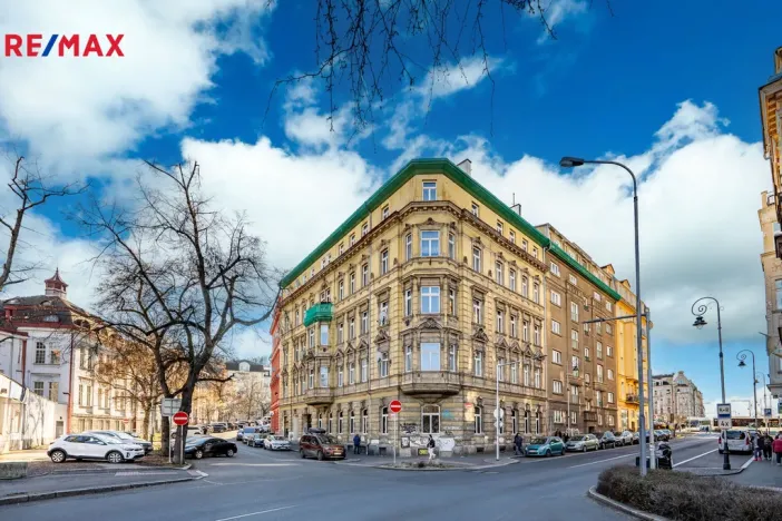 Prodej bytu 3+kk, Karlovy Vary, Bulharská, 94 m2