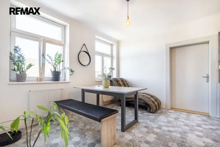 Prodej bytu 3+kk, Karlovy Vary, Bulharská, 94 m2